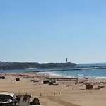 شقة T1 Rocha Prime / 1ª Linha