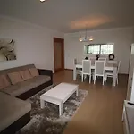 T1 Rocha Prime / 1ª Linha شقة