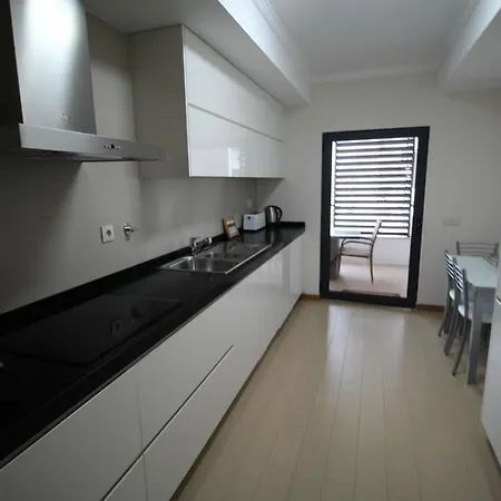 T1 Rocha Prime / 1ª Linha דירה פורטימאו