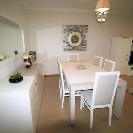 Apartmán T1 Rocha Prime / 1ª Linha *