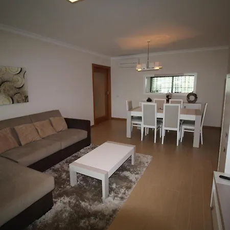 T1 Rocha Prime / 1ª Linha דירה