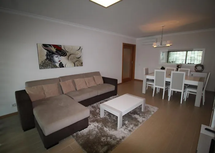 T1 Rocha Prime / 1ª Linha דירה פורטימאו