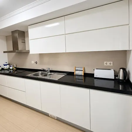 Appartamento T1 Rocha Prime / 1ª Linha