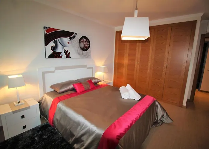 T1 Rocha Prime / 1ª Linha *